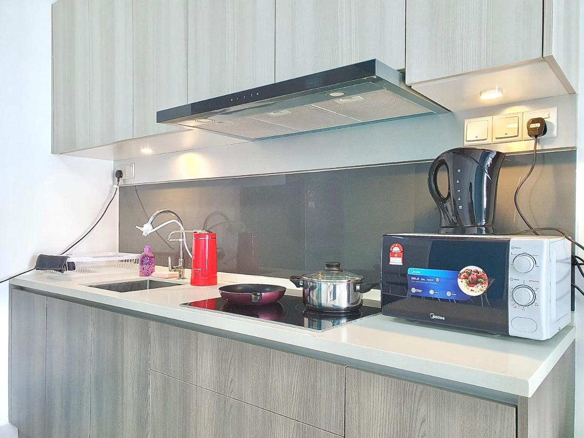Apartment Q @ Queensville By Moka *