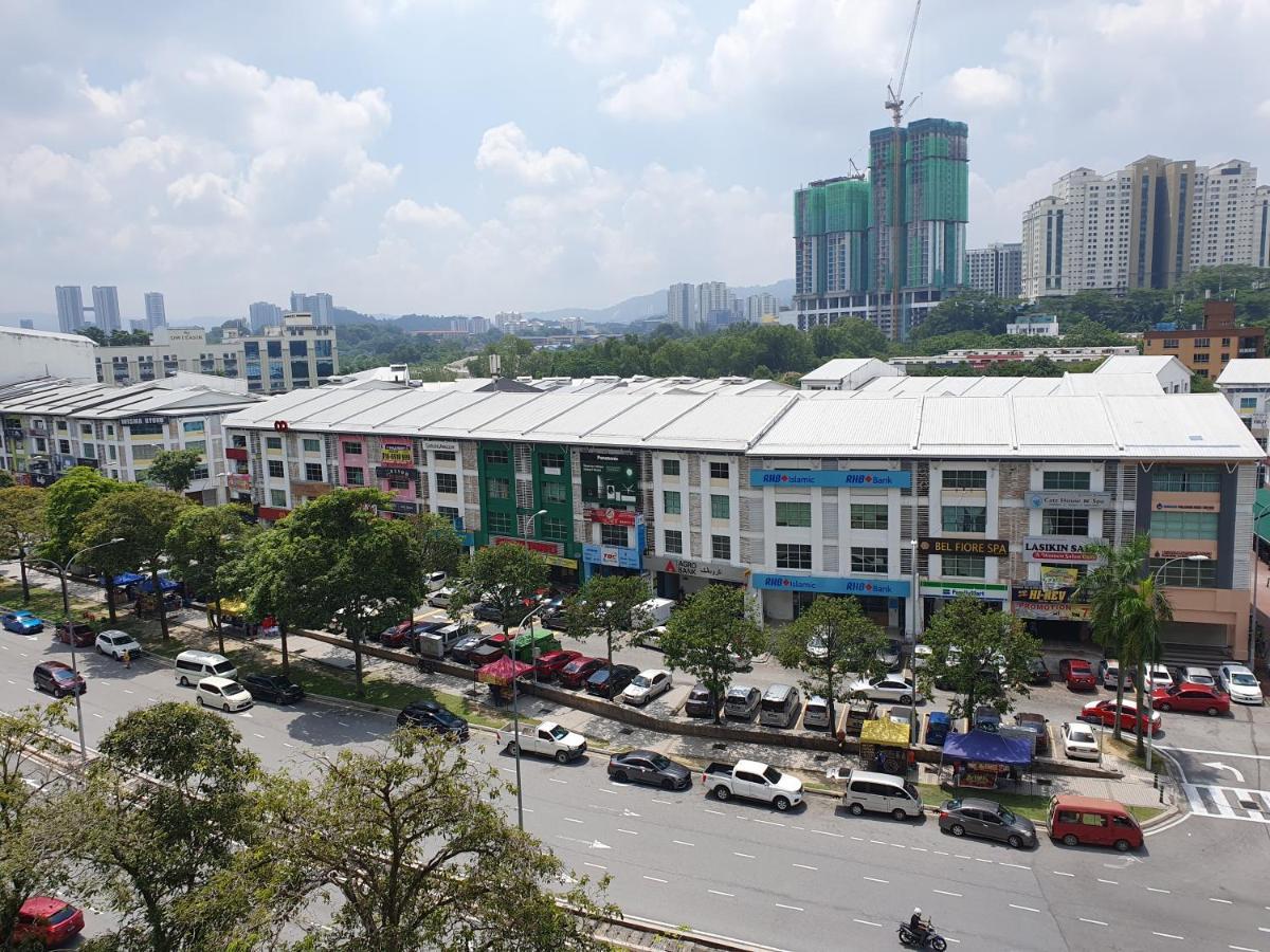 Apartment Q @ Queensville By Moka *