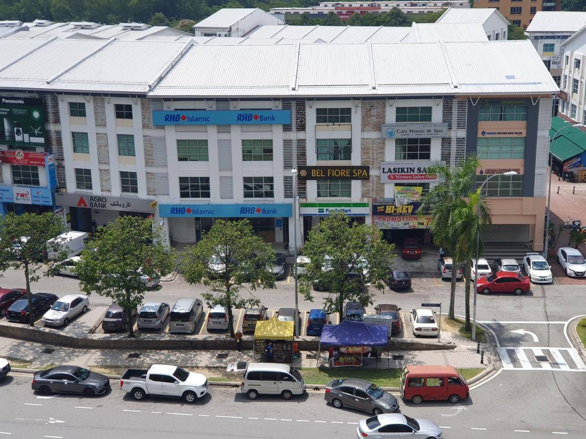 Apartment Q @ Queensville By Moka *
